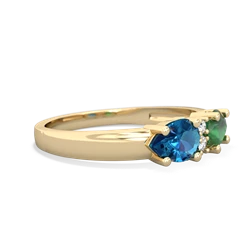 Emerald Pear Bowtie 14K Yellow Gold ring R0865