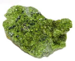 facts-demantoid-garnet-gemstone.webp