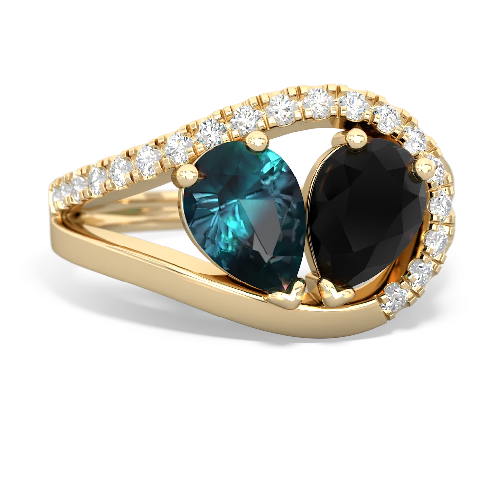 Alexandrite Nestled Heart Keepsake 14K Yellow Gold ring R5650