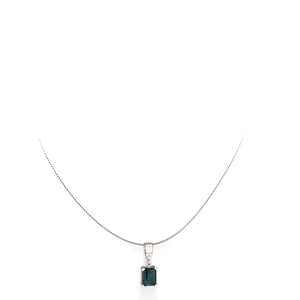 Alexandrite Art Deco Dangle 14K White Gold pendant P1937