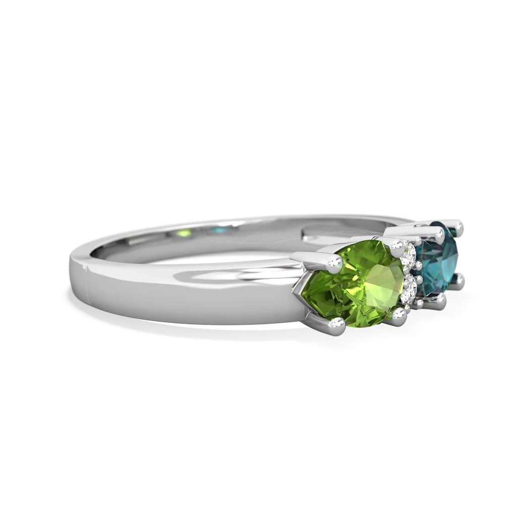 Alexandrite Pear Bowtie 14K White Gold ring R0865