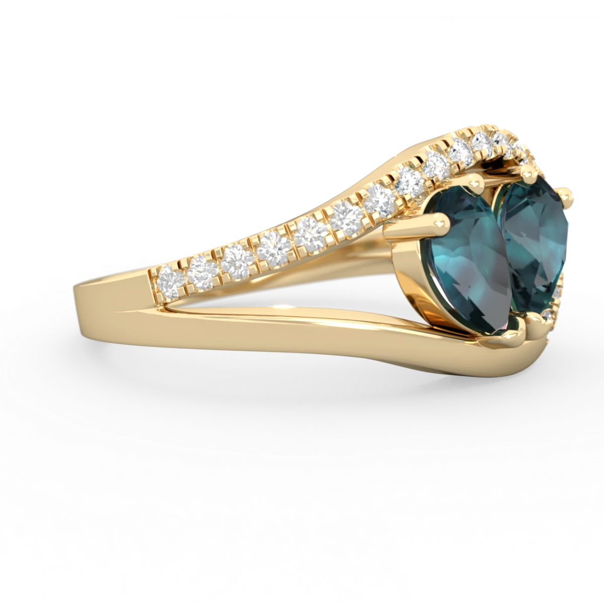 Alexandrite Nestled Heart Keepsake 14K Yellow Gold ring R5650