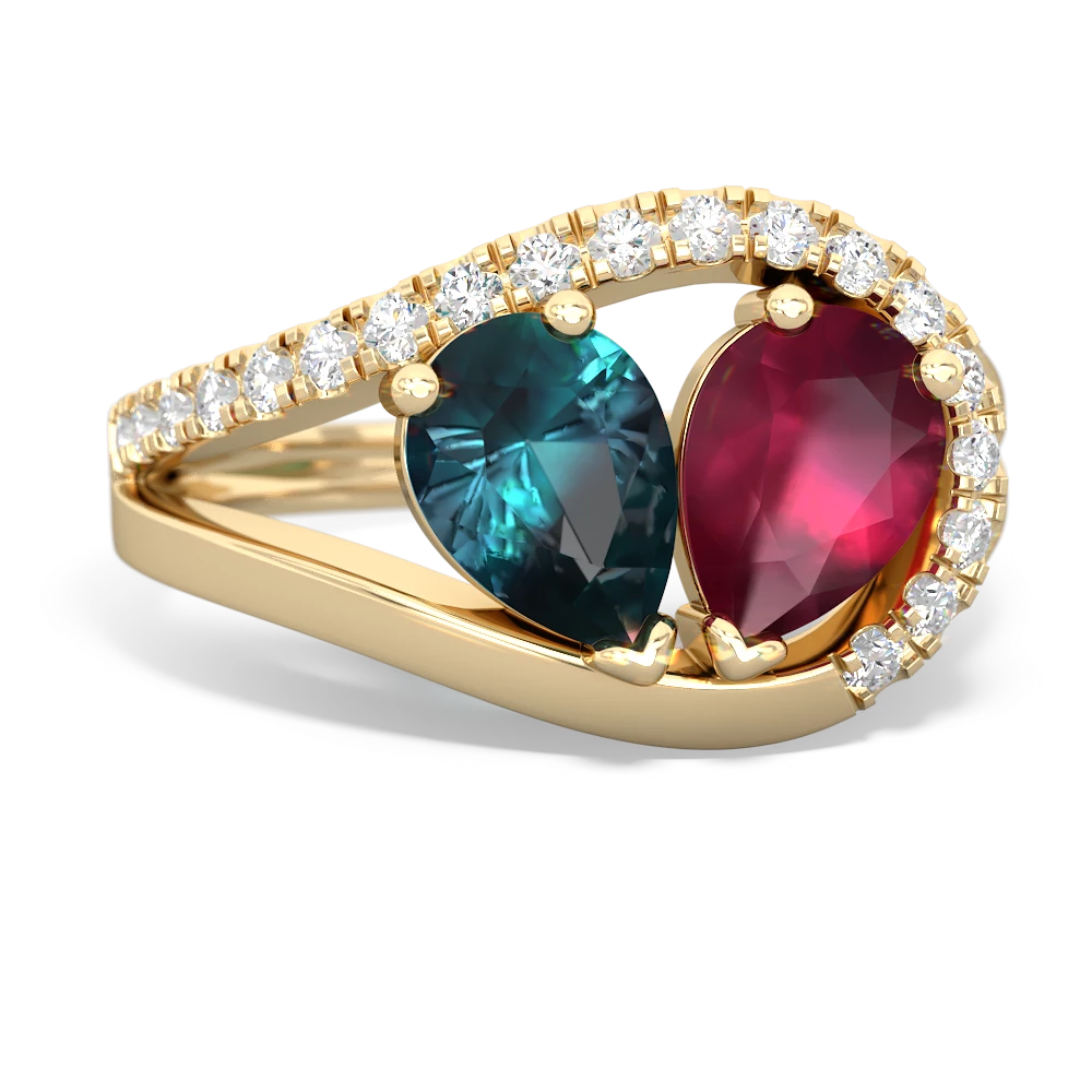 Alexandrite Nestled Heart Keepsake 14K Yellow Gold ring R5650