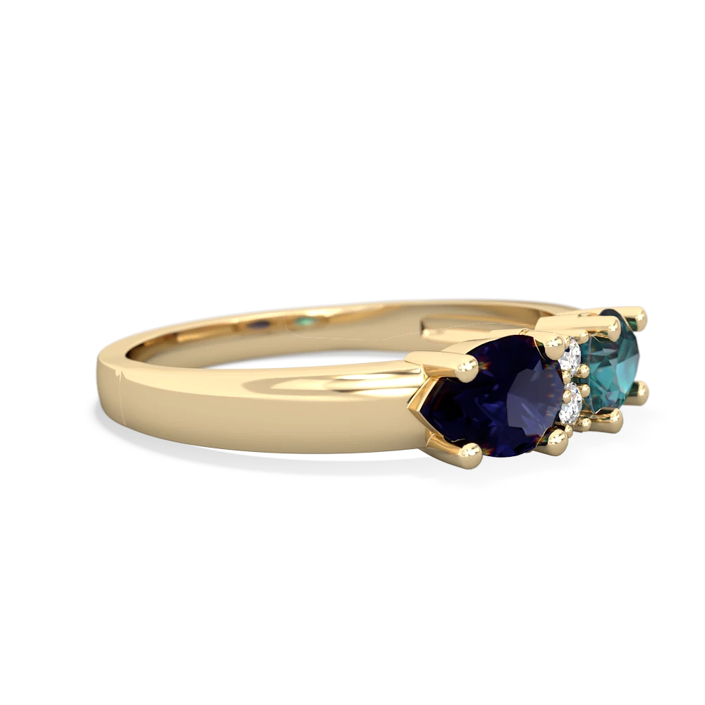 Alexandrite Pear Bowtie 14K Yellow Gold ring R0865