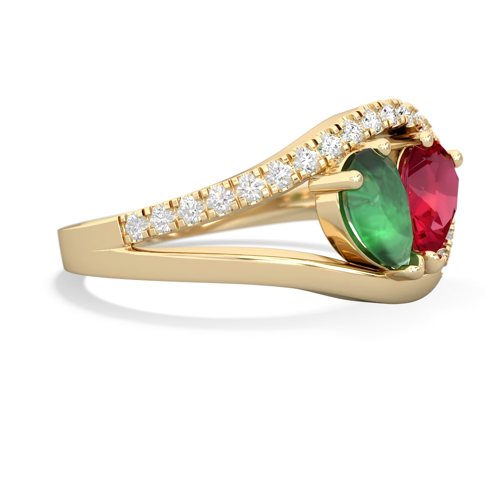 Emerald Nestled Heart Keepsake 14K Yellow Gold ring R5650