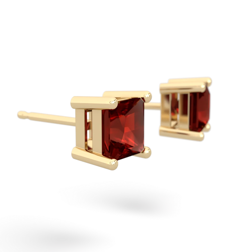 Garnet 5Mm Princess Cut Stud 14K Yellow Gold earrings E1789