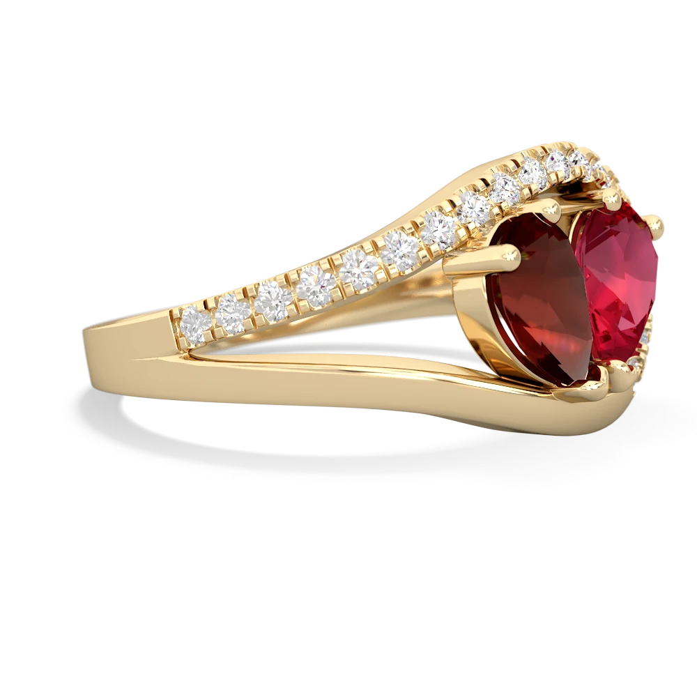 Garnet Nestled Heart Keepsake 14K Yellow Gold ring R5650