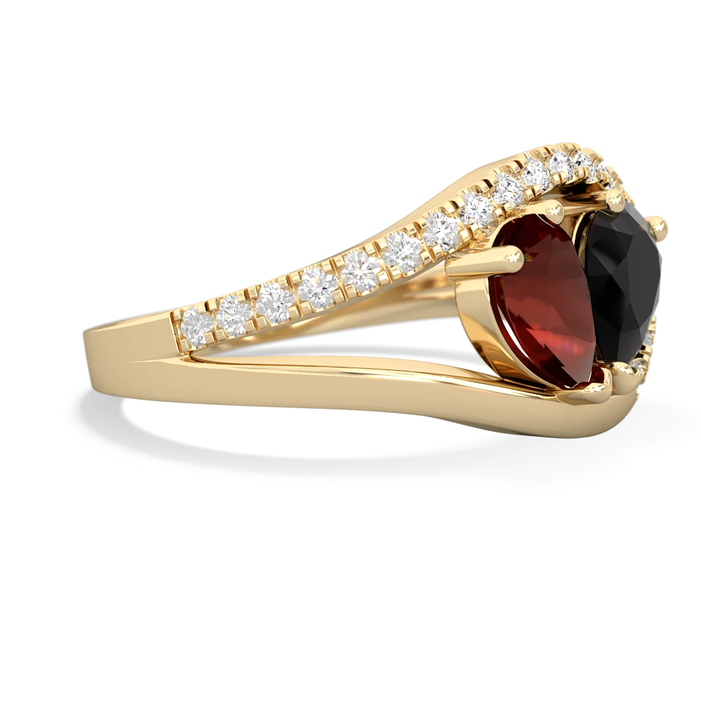 Garnet Nestled Heart Keepsake 14K Yellow Gold ring R5650