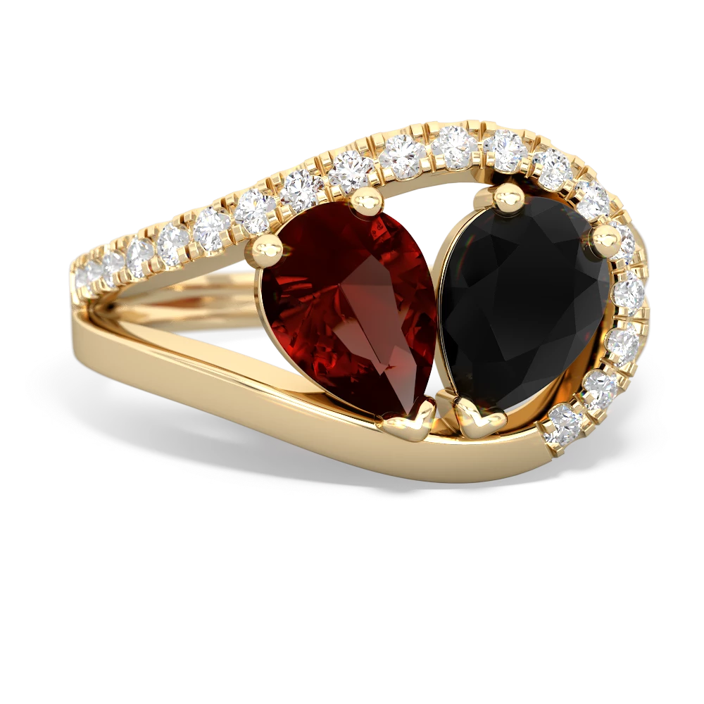 Garnet Nestled Heart Keepsake 14K Yellow Gold ring R5650