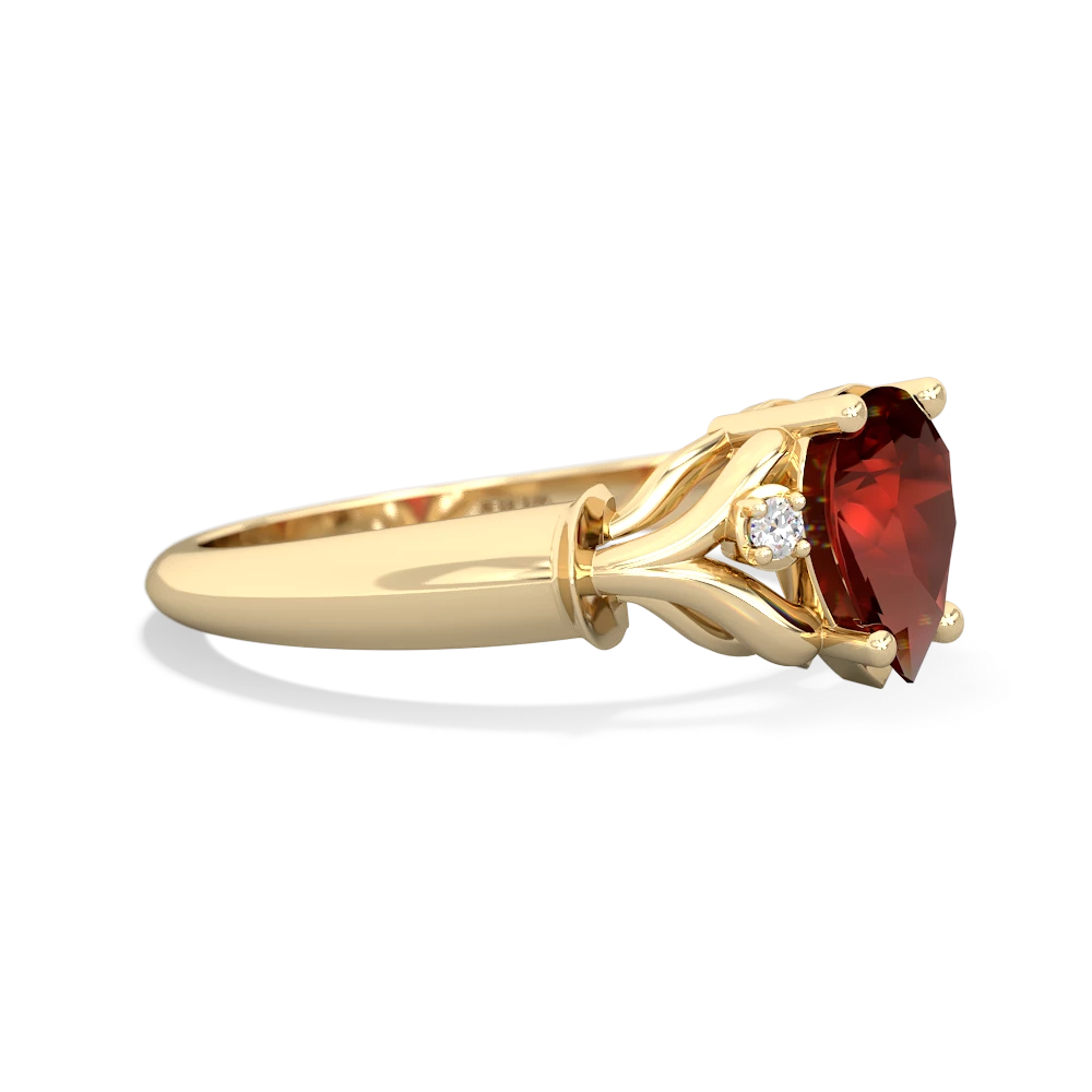 Garnet Precious Pear 14K Yellow Gold ring R0826