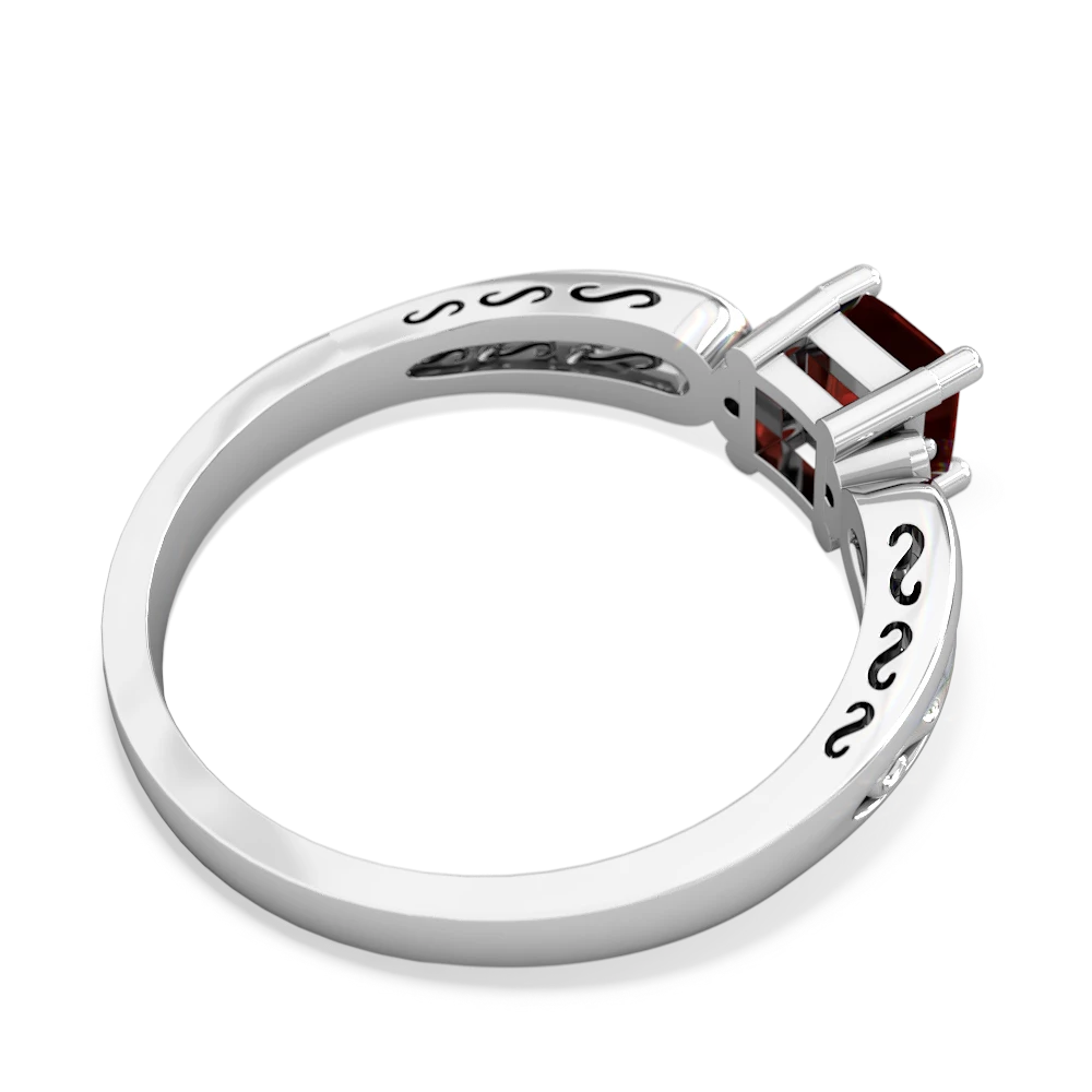 Garnet Filligree Scroll Square 14K White Gold ring R2430