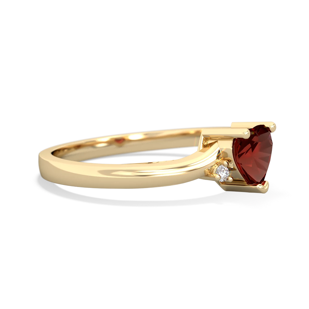 Garnet Delicate Heart 14K Yellow Gold ring R0203