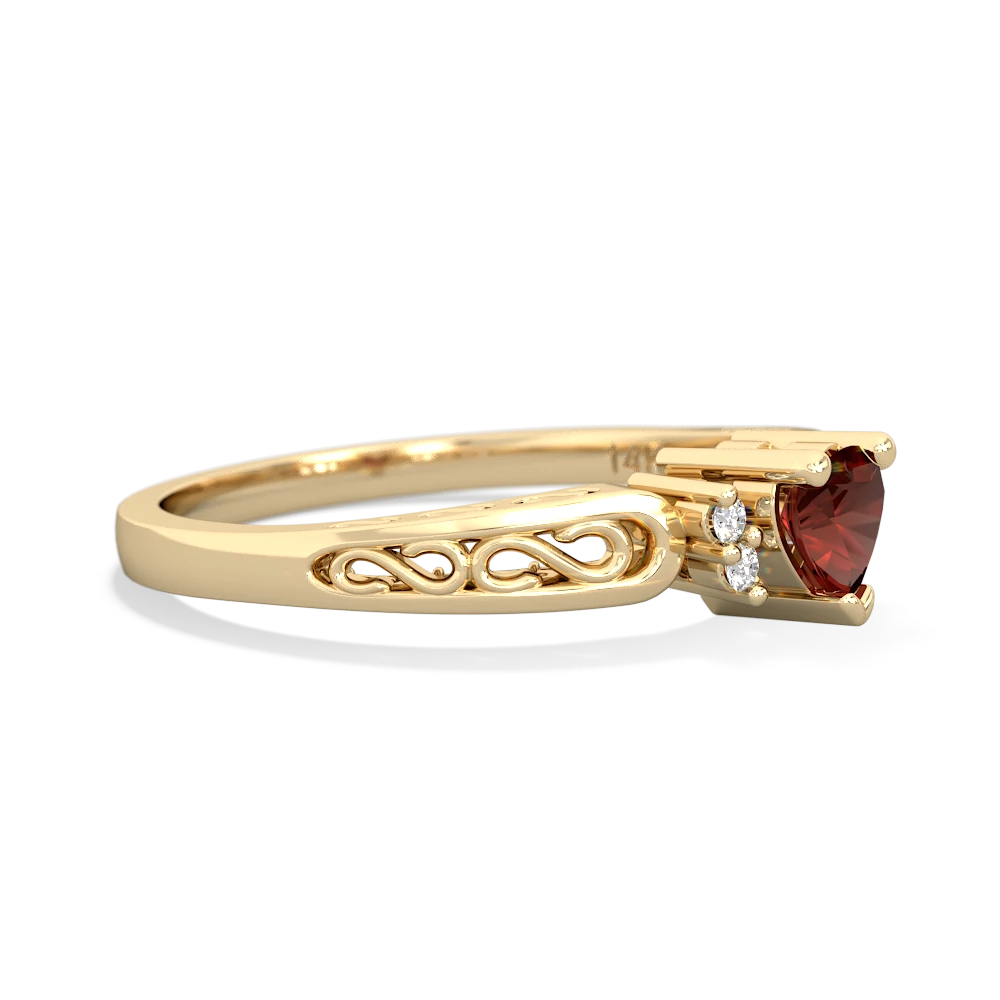 Garnet Filligree Scroll Heart 14K Yellow Gold ring R2429