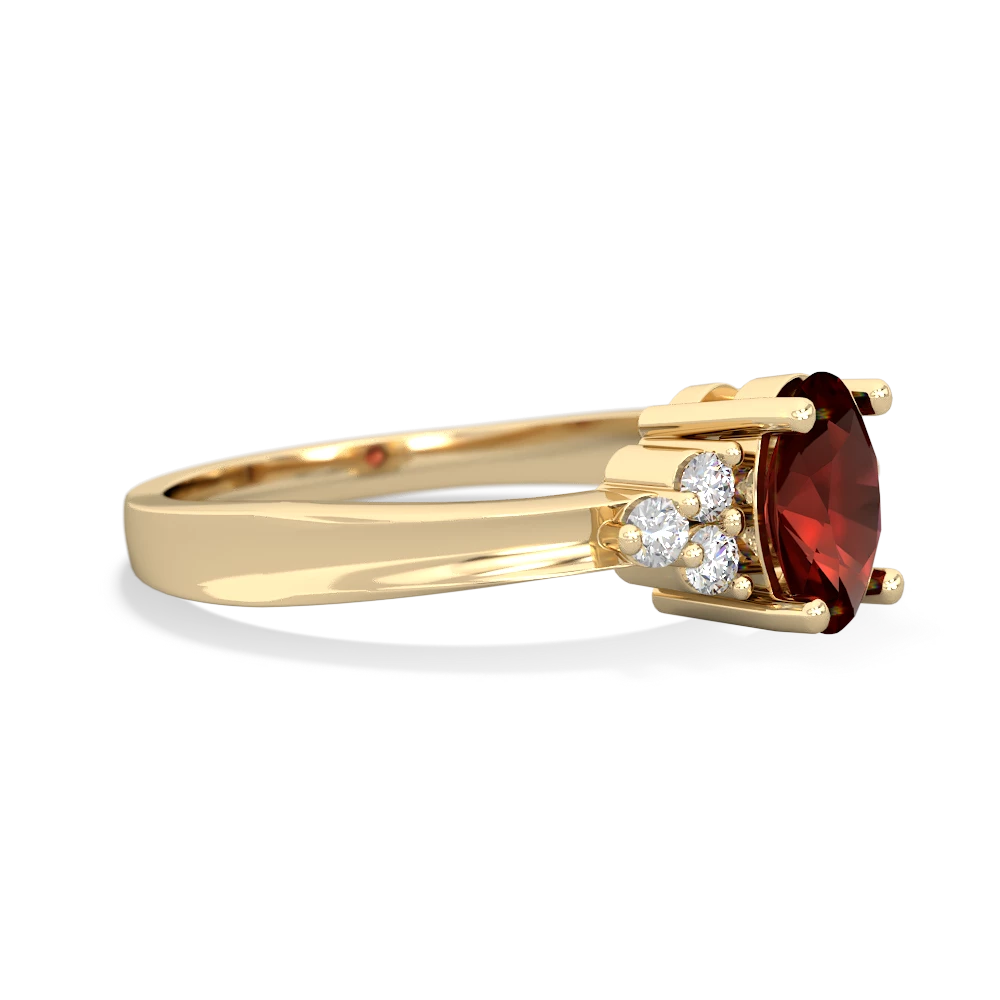 Garnet Simply Elegant 14K Yellow Gold ring R2113