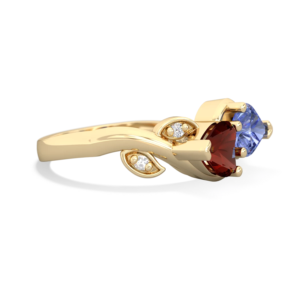 Garnet Floral Elegance 14K Yellow Gold ring R5790