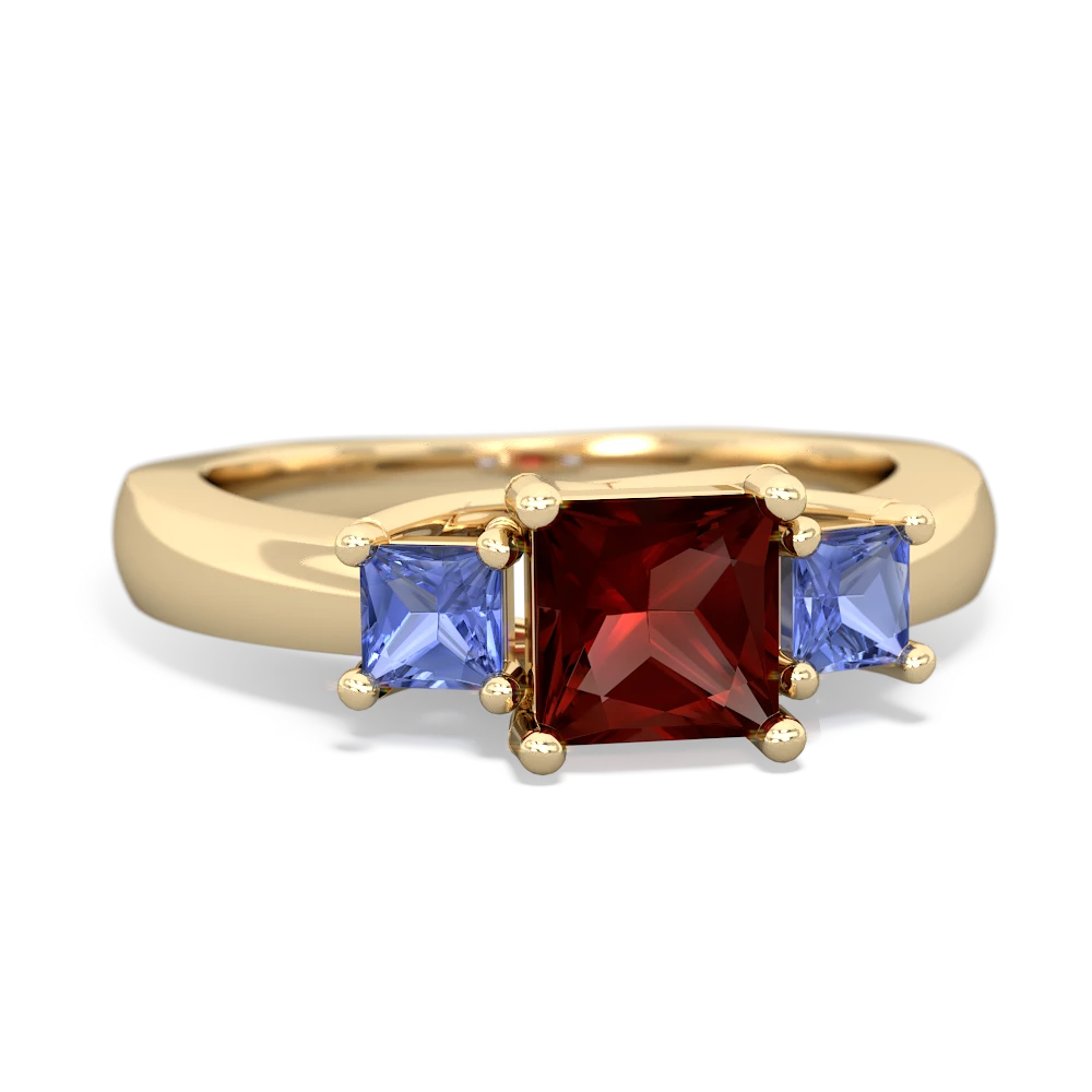 Garnet Three Stone Trellis 14K Yellow Gold ring R4015