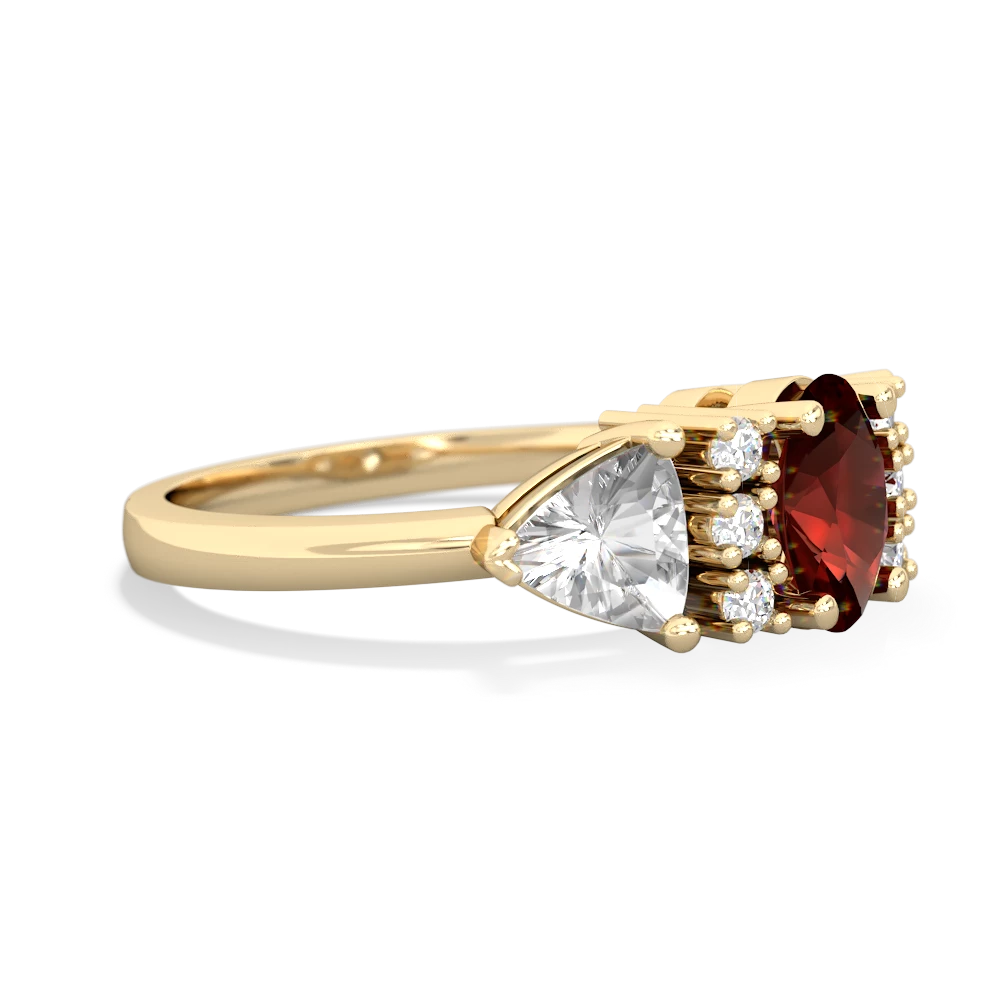 Garnet Antique Style Three Stone 14K Yellow Gold ring R2186