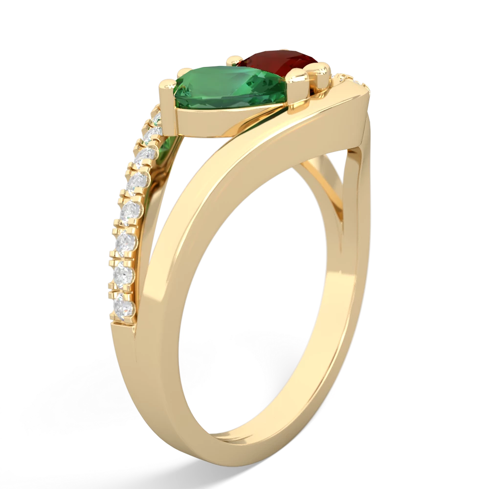 Lab Emerald Nestled Heart Keepsake 14K Yellow Gold ring R5650