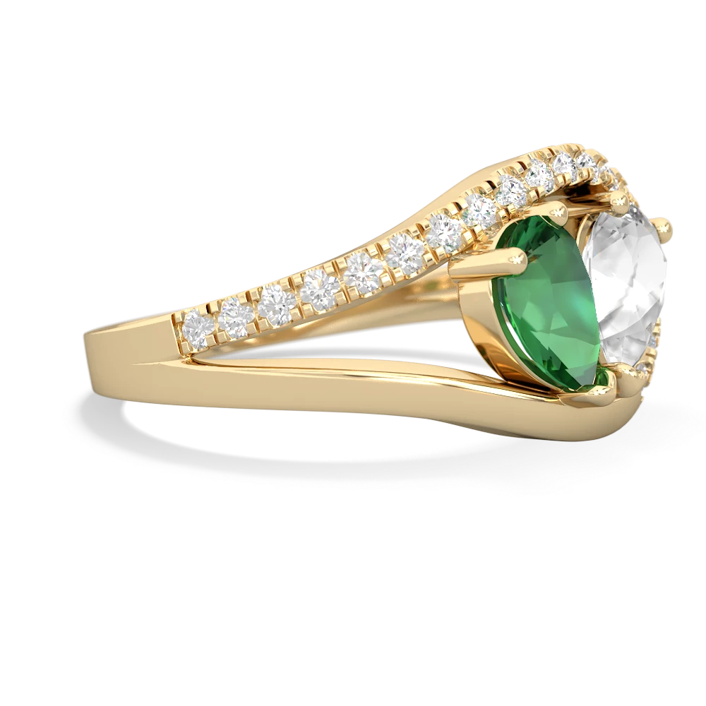 Lab Emerald Nestled Heart Keepsake 14K Yellow Gold ring R5650