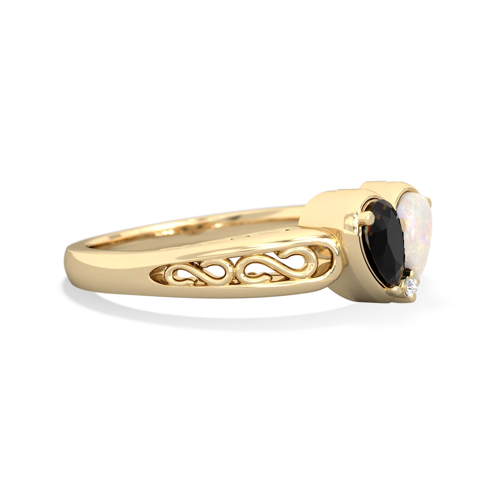 Onyx Filligree 'One Heart' 14K Yellow Gold ring R5070