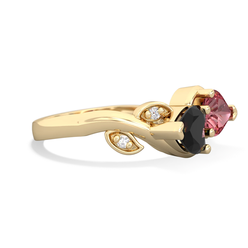 Onyx Floral Elegance 14K Yellow Gold ring R5790