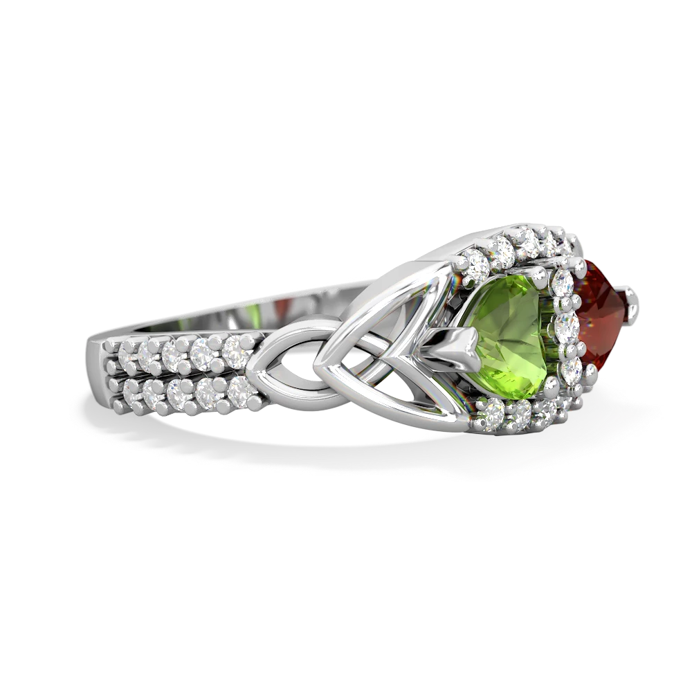 Peridot Sparkling Celtic Knot 14K White Gold ring R2645