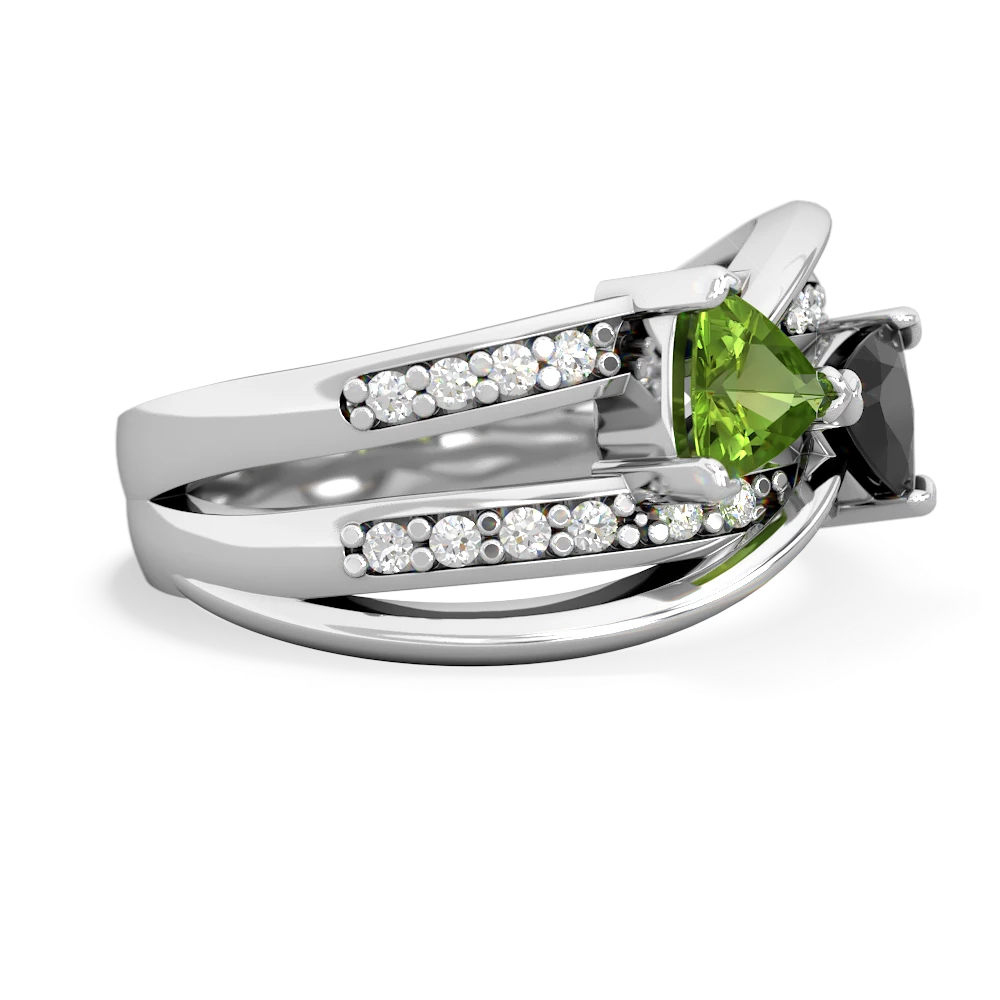 Peridot Bowtie 14K White Gold ring R2360