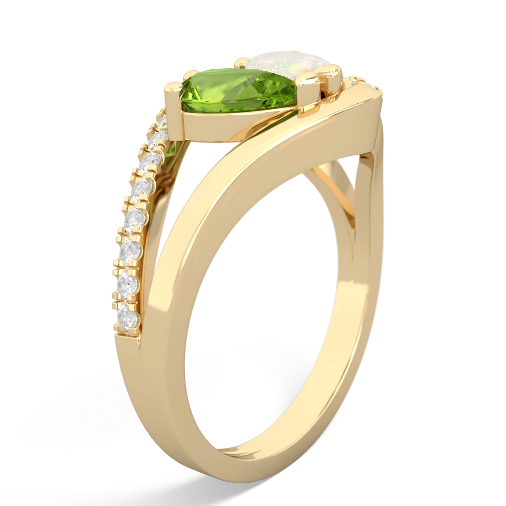 Peridot Nestled Heart Keepsake 14K Yellow Gold ring R5650