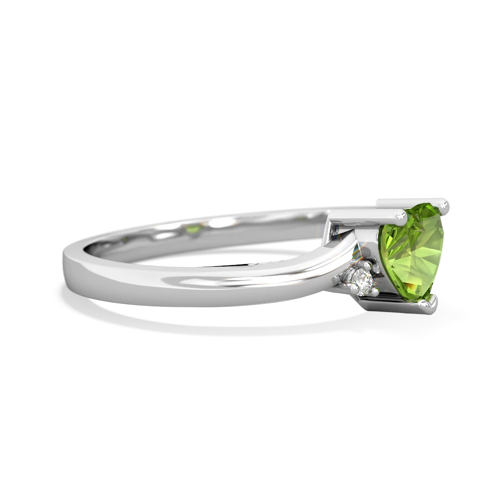 Peridot Delicate Heart 14K White Gold ring R0203