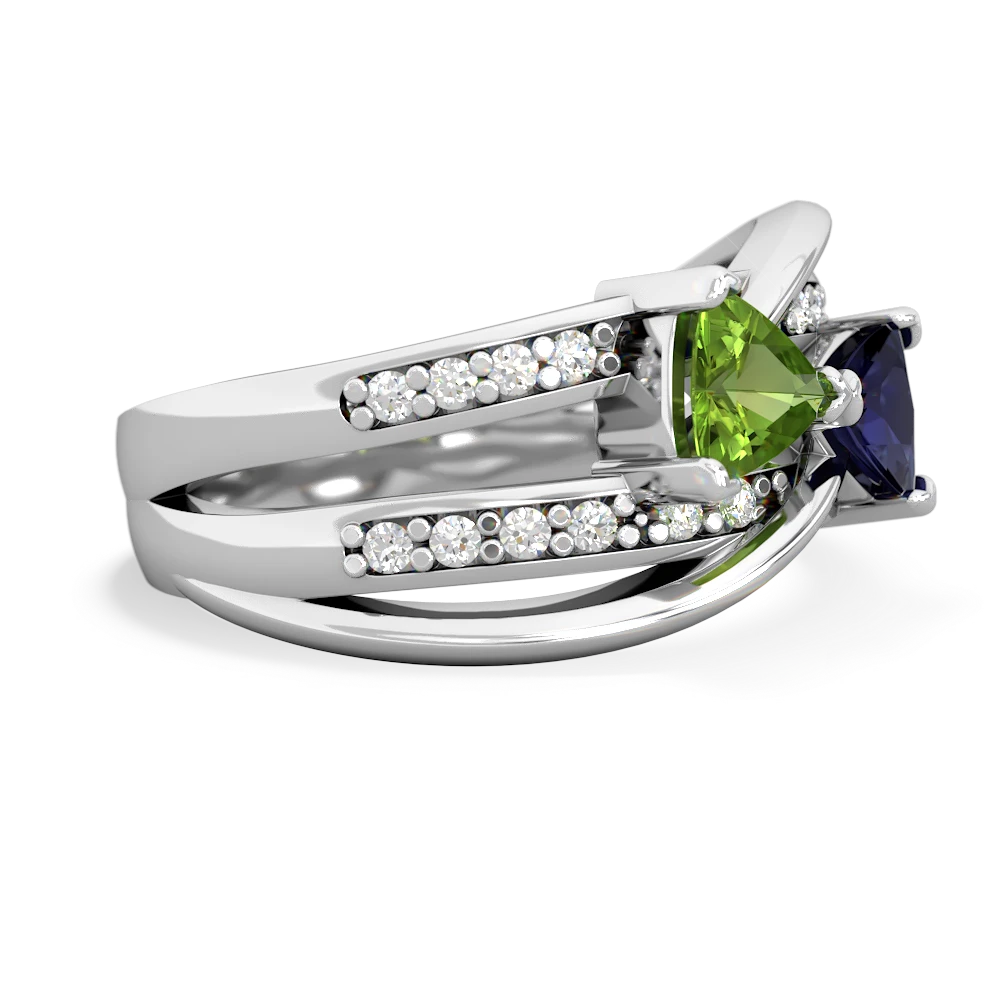 Peridot Bowtie 14K White Gold ring R2360