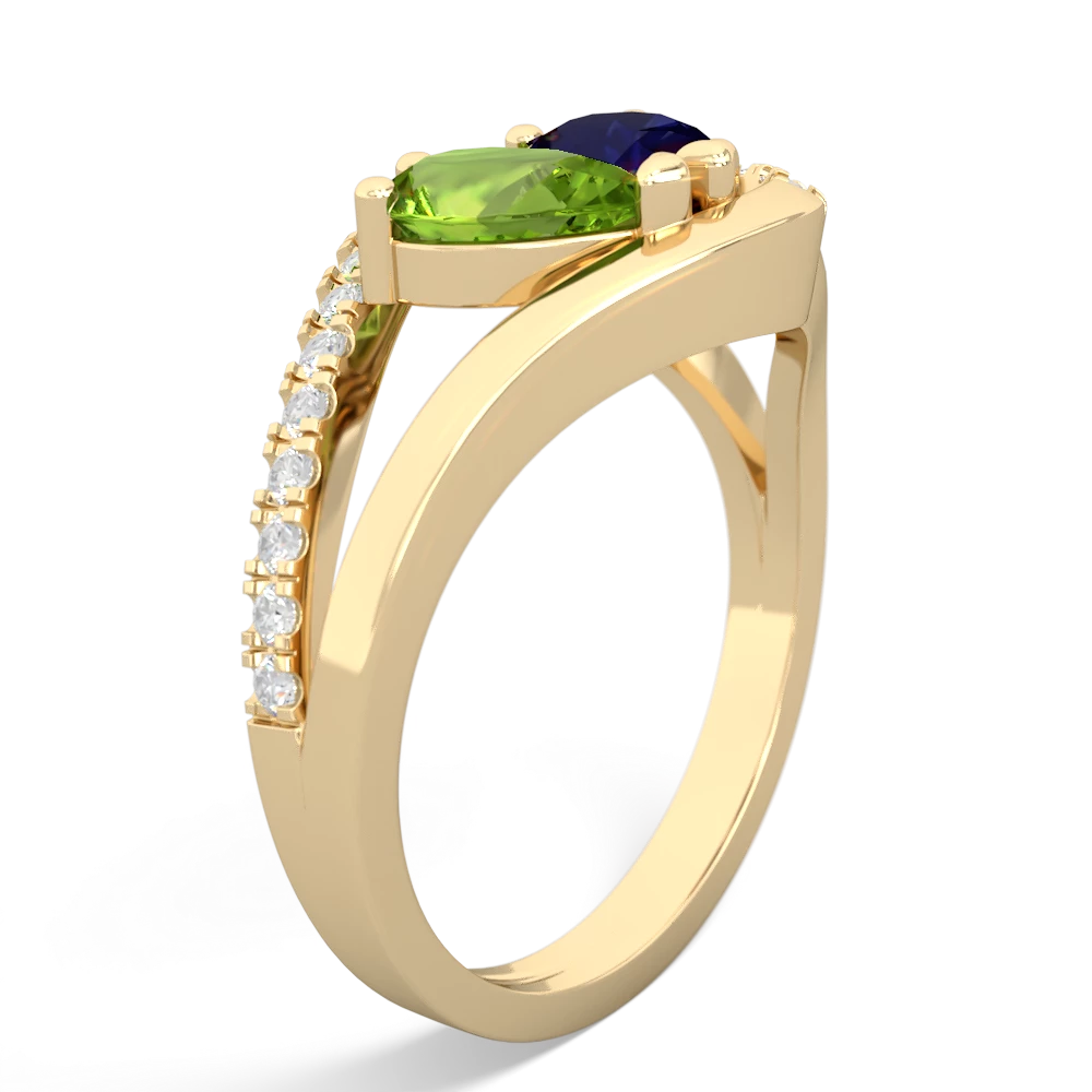 Peridot Nestled Heart Keepsake 14K Yellow Gold ring R5650