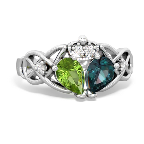 alexandrite-peridot claddagh ring