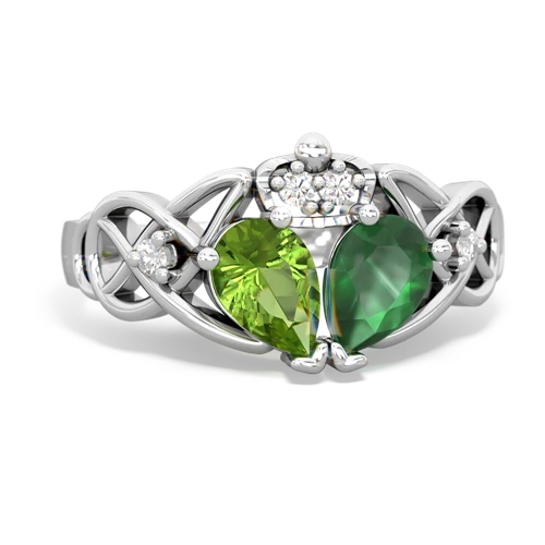 emerald-peridot claddagh ring