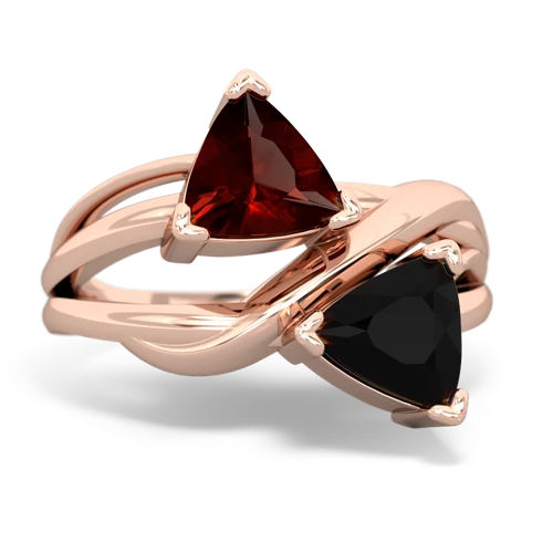 garnet-onyx filligree ring