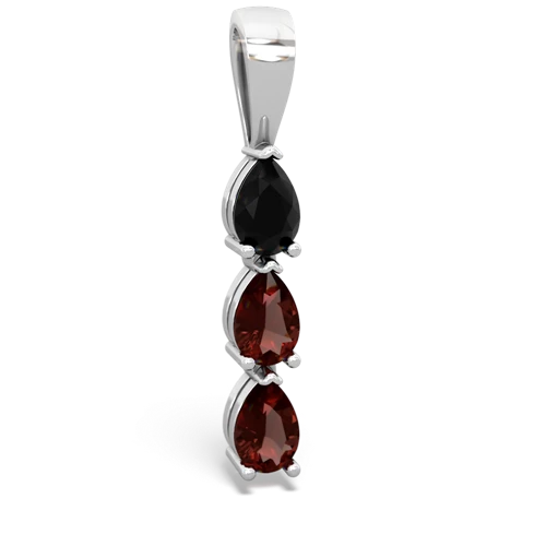 onyx-garnet three stone pendant