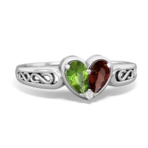 peridot-garnet filligree ring