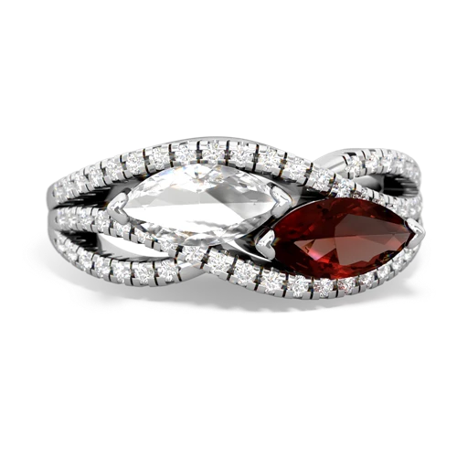 white topaz-garnet double heart ring