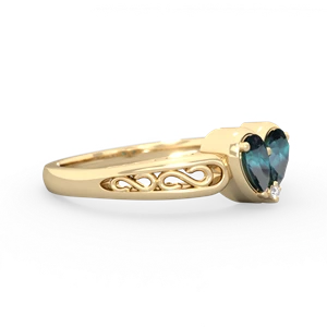 Alexandrite Filligree 'One Heart' 14K Yellow Gold ring R5070