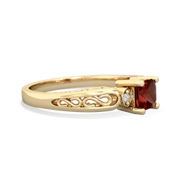 Garnet Filligree Scroll Square 14K Yellow Gold ring R2430