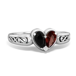 Onyx Filligree 'One Heart' 14K White Gold ring R5070