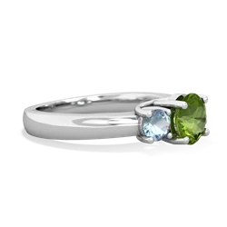 Peridot Three Stone Round Trellis 14K White Gold ring R4018