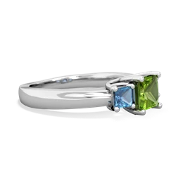 Peridot Three Stone Trellis 14K White Gold ring R4015