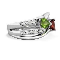 Peridot Bowtie 14K White Gold ring R2360