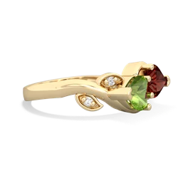 Peridot Floral Elegance 14K Yellow Gold ring R5790