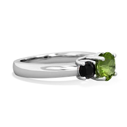 Peridot Three Stone Round Trellis 14K White Gold ring R4018