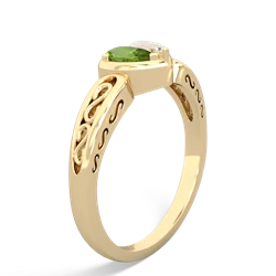 Peridot Filligree 'One Heart' 14K Yellow Gold ring R5070