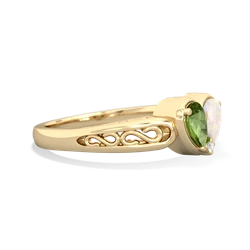 Peridot Filligree 'One Heart' 14K Yellow Gold ring R5070