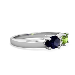 Peridot Pear Bowtie 14K White Gold ring R0865