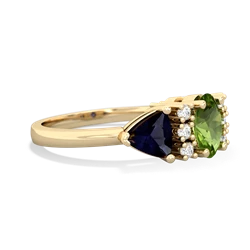 Peridot Antique Style Three Stone 14K Yellow Gold ring R2186