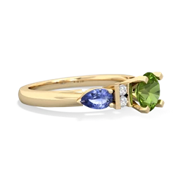 Peridot 6Mm Round Eternal Embrace Engagement 14K Yellow Gold ring R2005